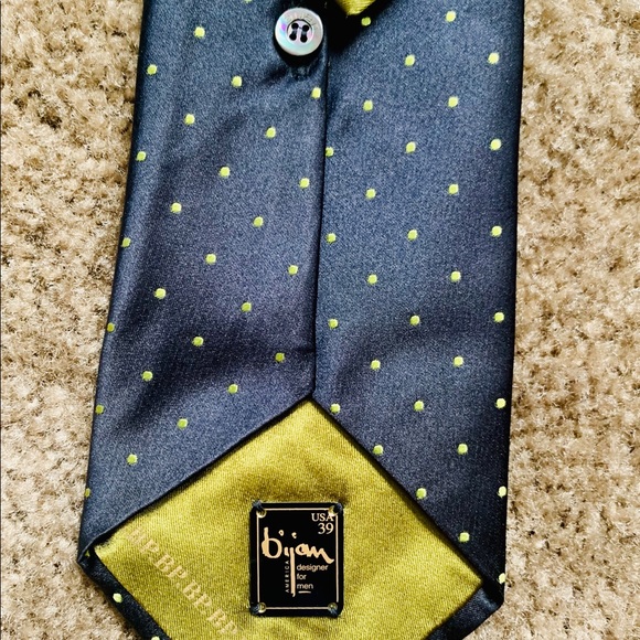 Bijan limited edition silk tie set - Picture 6 of 8